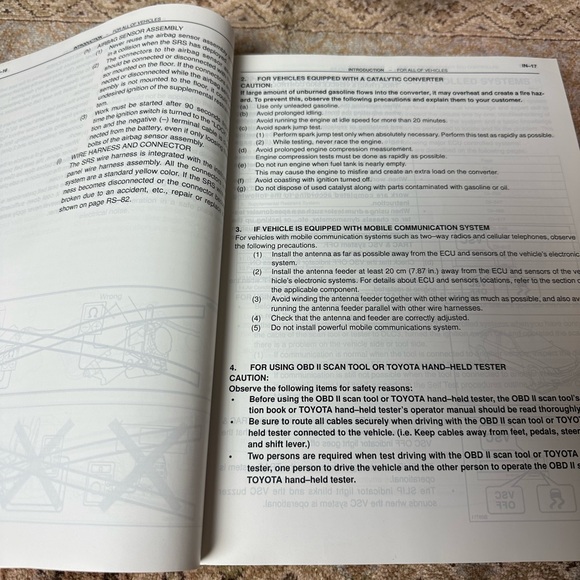 2001 Toyota Avalon Repair Manual Volume I - Picture 5 of 8